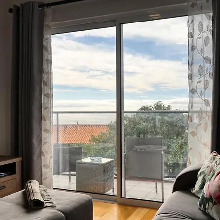 Апартаменты Tamariz Sea View, A In Madeira Канису