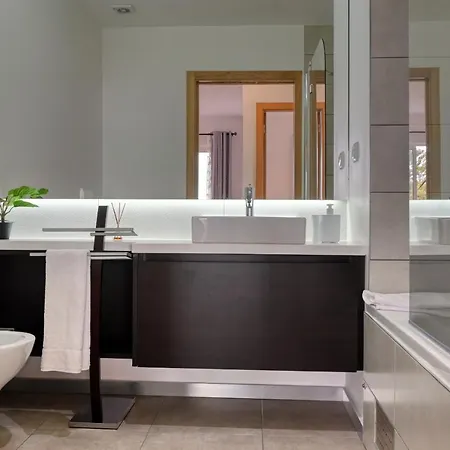 Tamariz Sea View, A In Madeira Apartamento Caniço