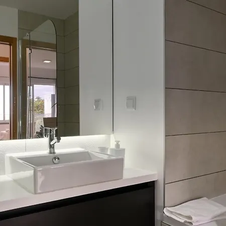 Tamariz Sea View, A In Madeira *